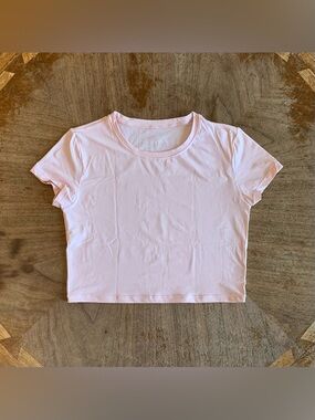 Paragon Prim Rose LiteSpeed Crop Tee